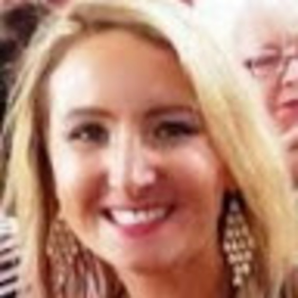 Meet your Posher, Theresa - Picture 1 of 1